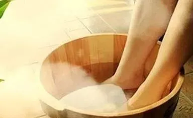 今日白露，要養(yǎng)生，從今天開(kāi)始這些身體地方不能露了
